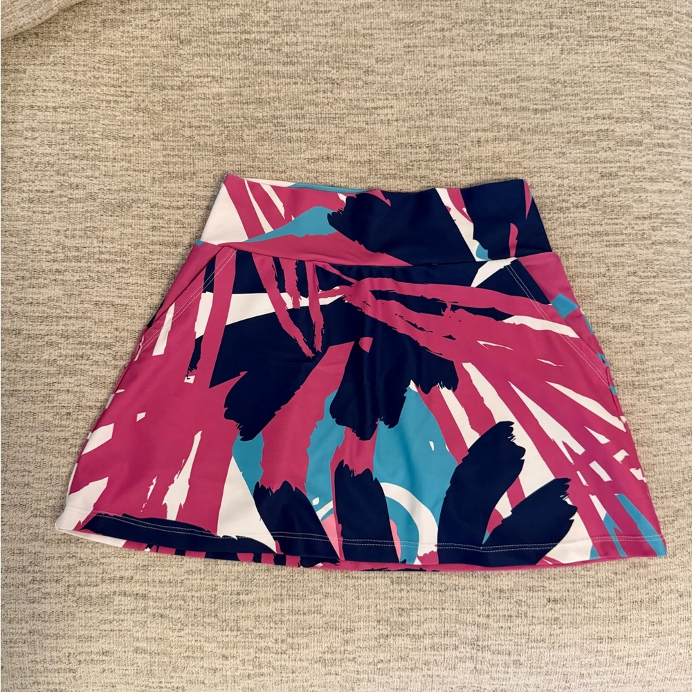 Vibrant Pattern Sporty Tennis or Golf Skort
